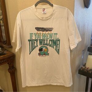 Vintage JERZEES Ivory Brew Graphic T-Shirt Size XL-Made in USA